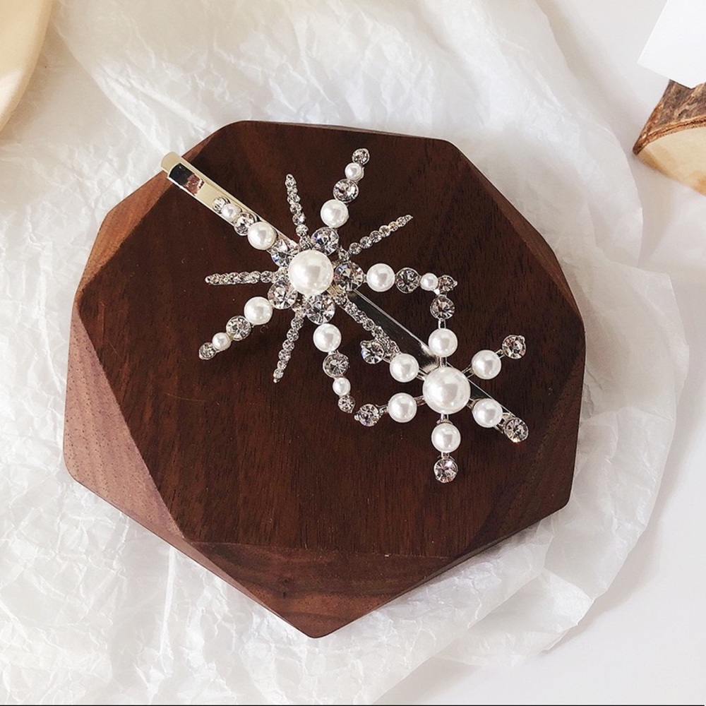 🔸2 for $15🔸Hair Clip - Picture 5 of 6